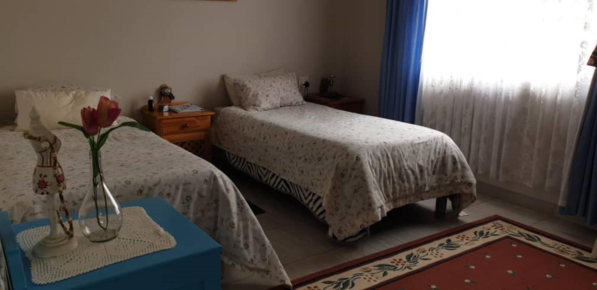 716179_33.jpg