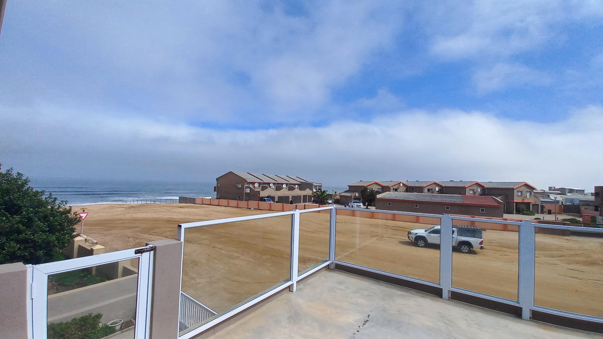 5 Bedroom House for Sale - Erongo